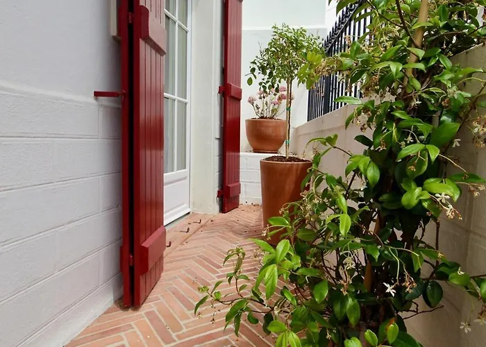 Villa Magnifique Avec Garage En Plein Centre De Biarritz